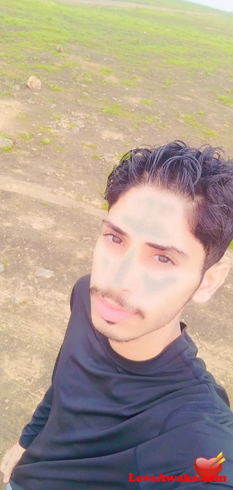 Hamood90 Omani Man from Muscat