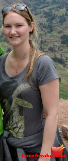 Jess1986 Canadian Woman from Toronto