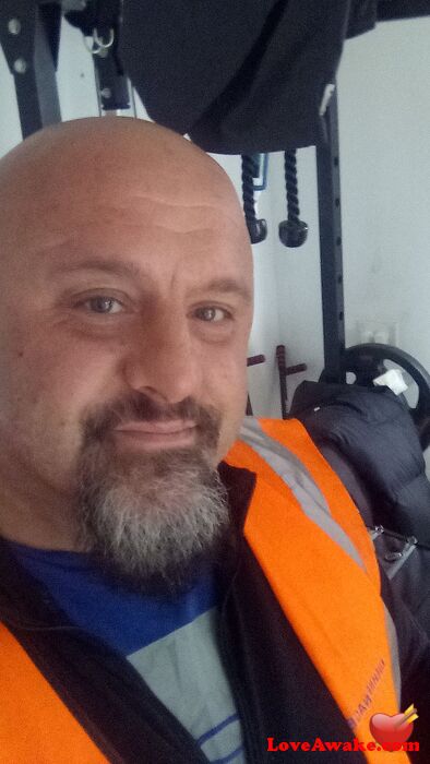 Eddiebomb UK Man from Widnes