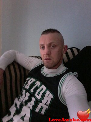 longlad83 Irish Man from Dublin