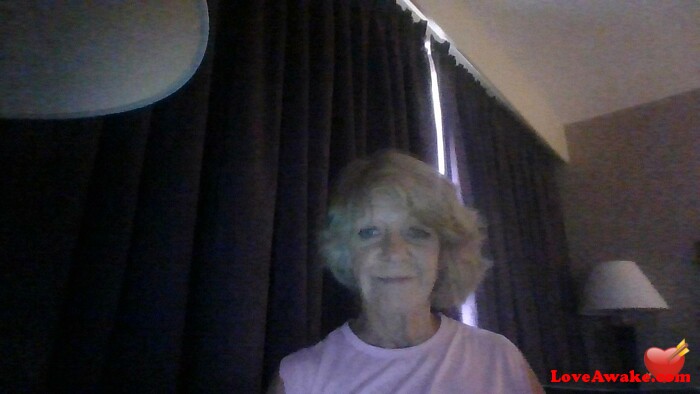 demaxking American Woman from Tooele