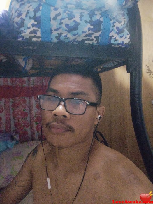 somilier80 Filipina Man from Cavite, Luzon