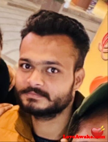 Moneysig Indian Man from Ludhiana