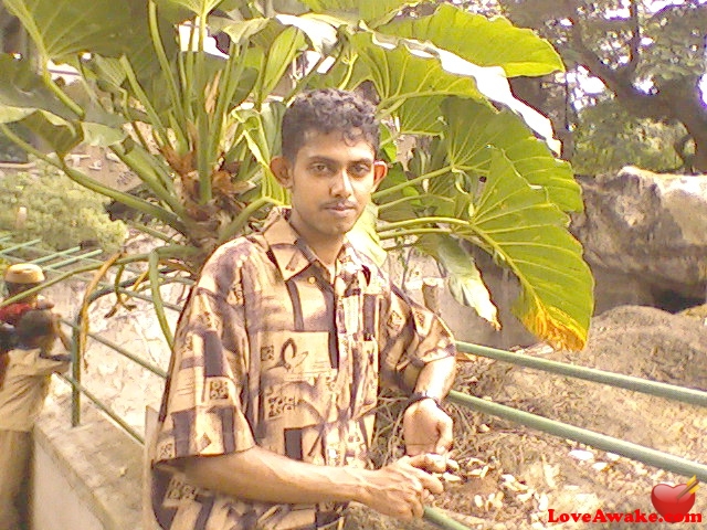 ruwachuti Sri Lankan Man from Colombo