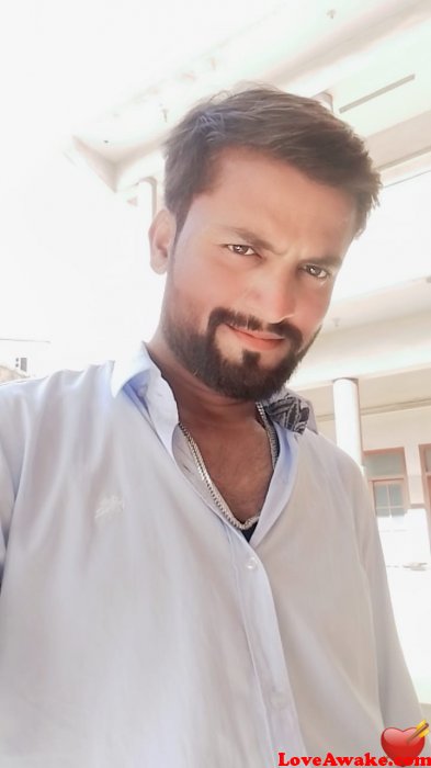 Mr-lonely123 Pakistani Man from Karachi