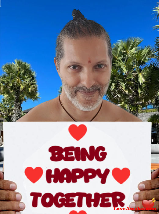 cuddleGuy1 Canadian Man from Brampton
