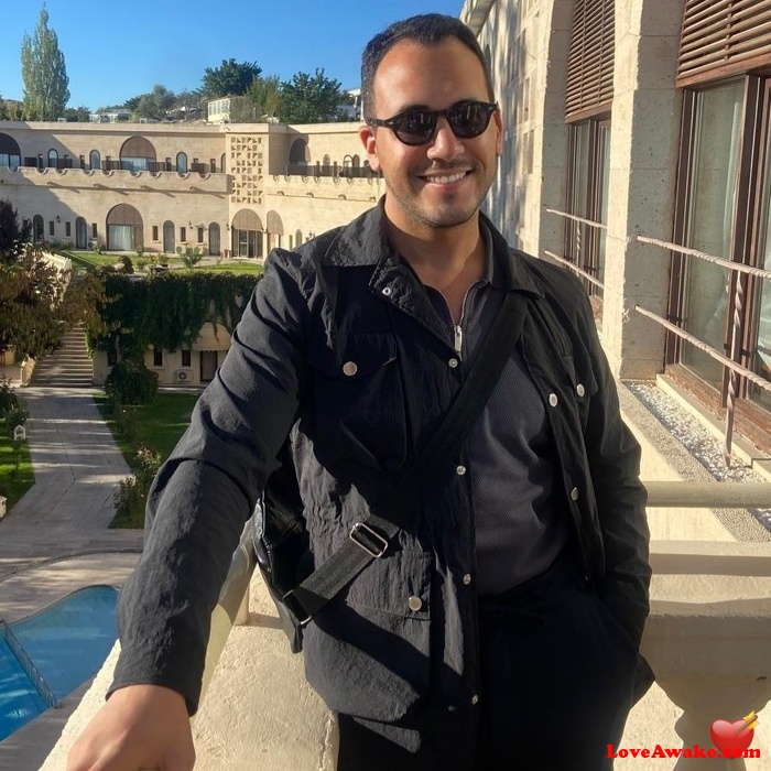 mrsn76 Turkish Man from Antalya