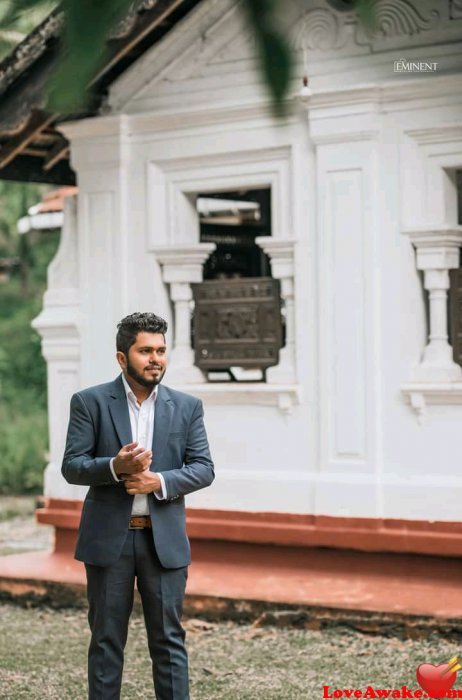 Simokodi Sri Lankan Man from Anuradhapura