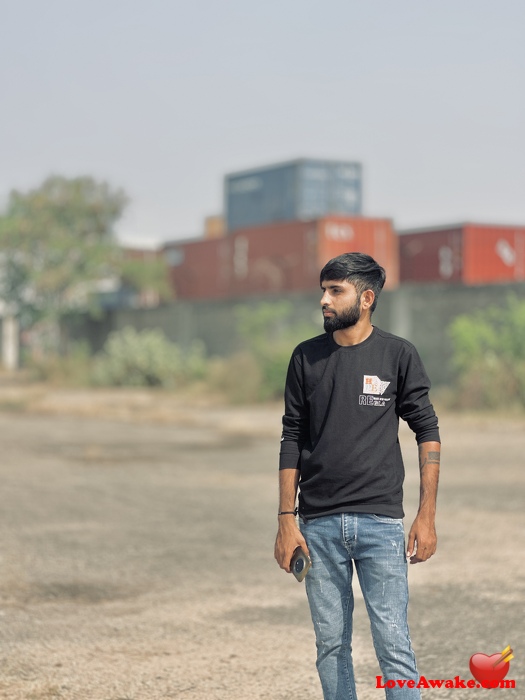 danyspark27 Indian Man from Mundra