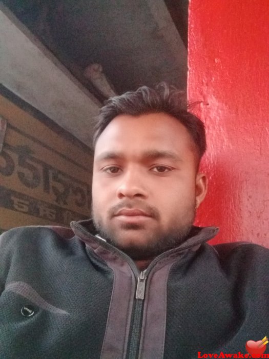 250898 Indian Man from New Delhi