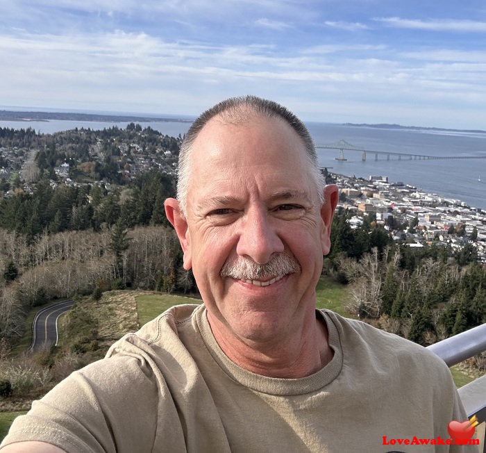JimAawake97138 American Man from Seaside