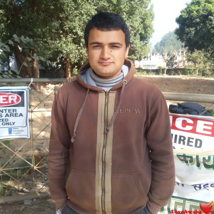 RISHIKESH36 Nepali Man from Kathmandu