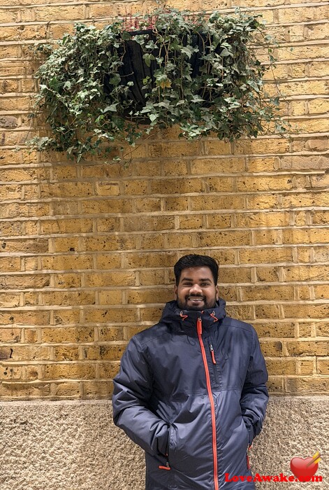 Ashutosh7284 UK Man from Chelmsford
