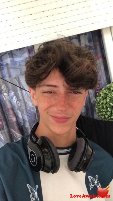 Alfread000 Algerian Man from Alger (Algiers)