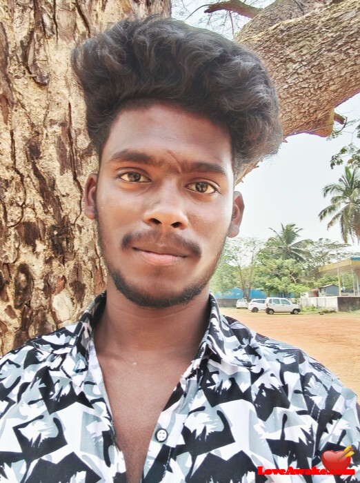 Tushar25 Indian Man from Madgaon