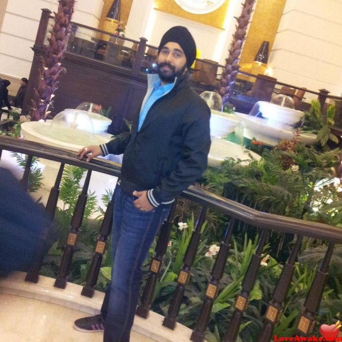 ishnit1 Indian Man from New Delhi