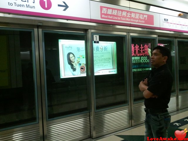 hkhold Hong Kong Man from Hong Kong