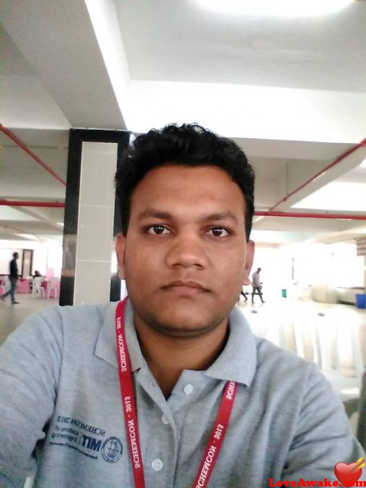 Vikzz4222 Indian Man from Pune