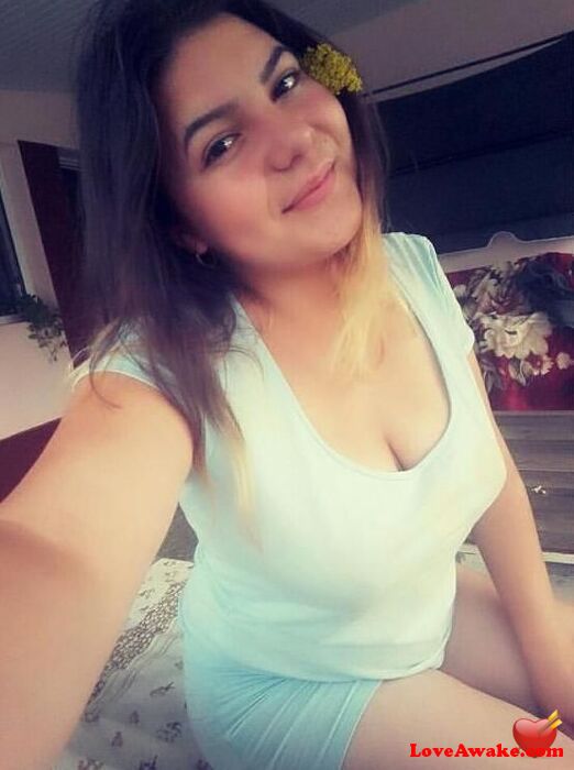 Loveyeebae American Woman from Washington