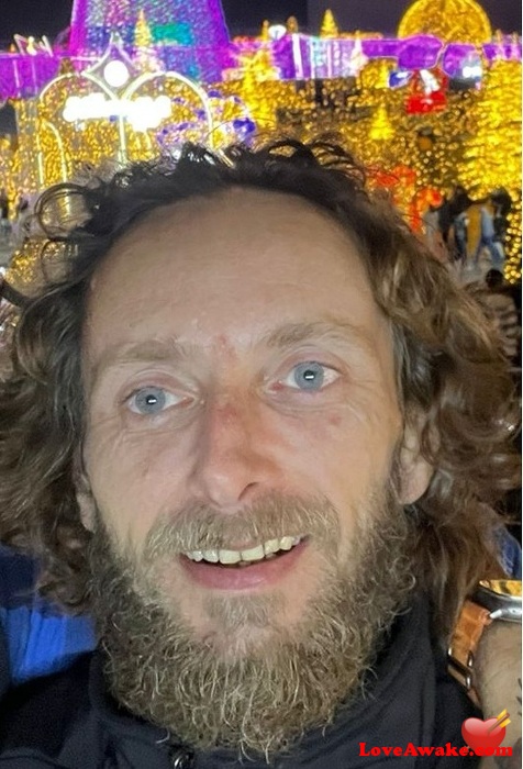 Arno4life French Man from Paris