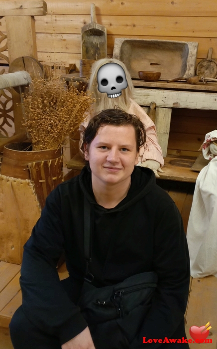 Artem18 Russian Man from Pudozh