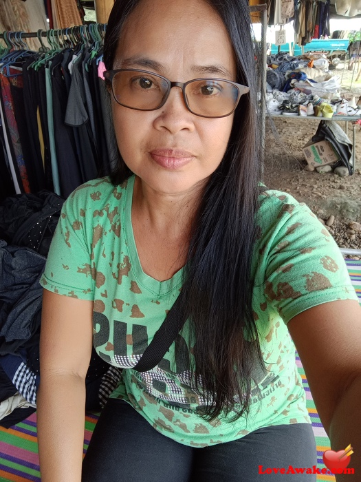 Midbeauty Filipina Woman from Kidapawan