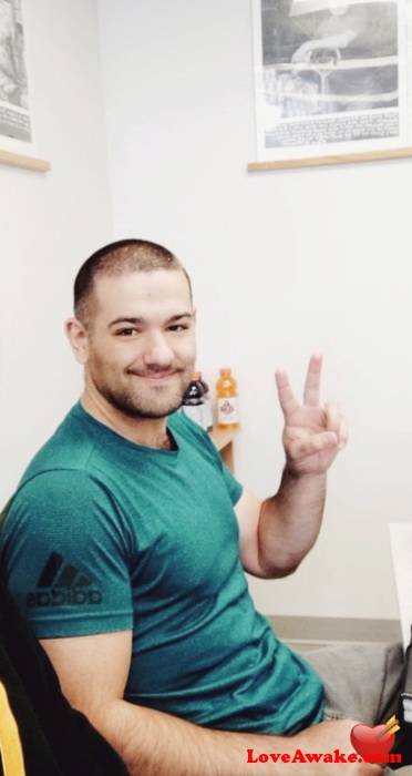 Dmitry93 Canadian Man from Winnipeg