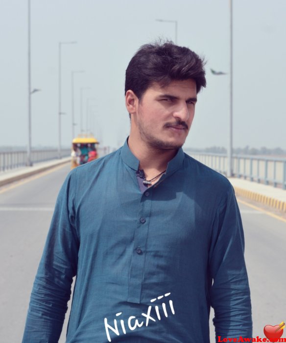 alikhanniazi Pakistani Man from Faisalabad