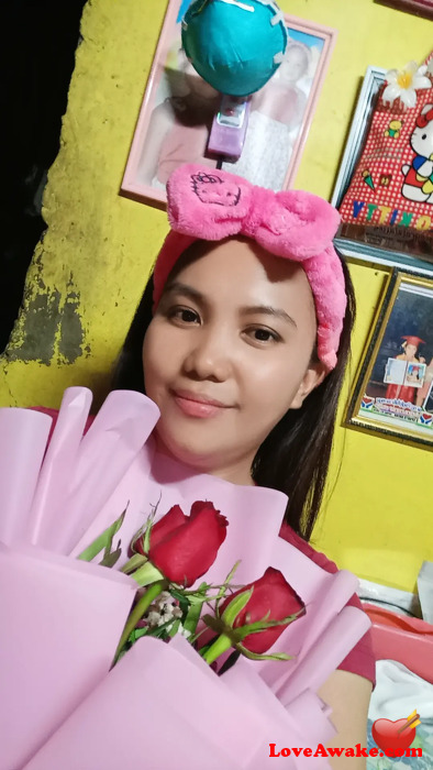 Edzmencero Filipina Woman from Nagcarlan