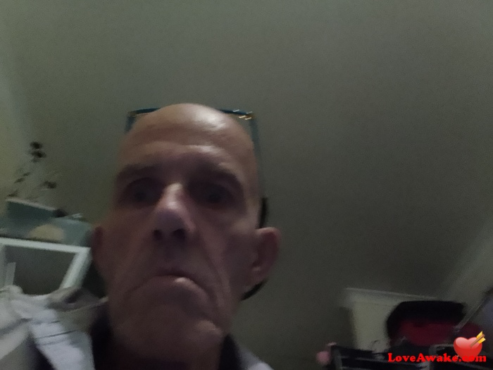Justbemyself Australian Man from Perth