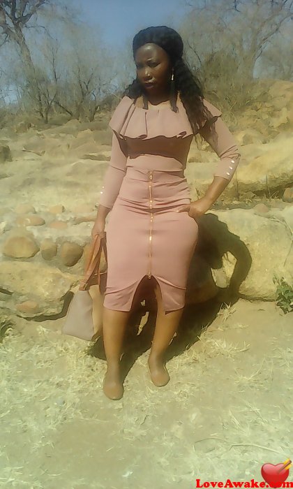 Phindile African Woman from Pretoria