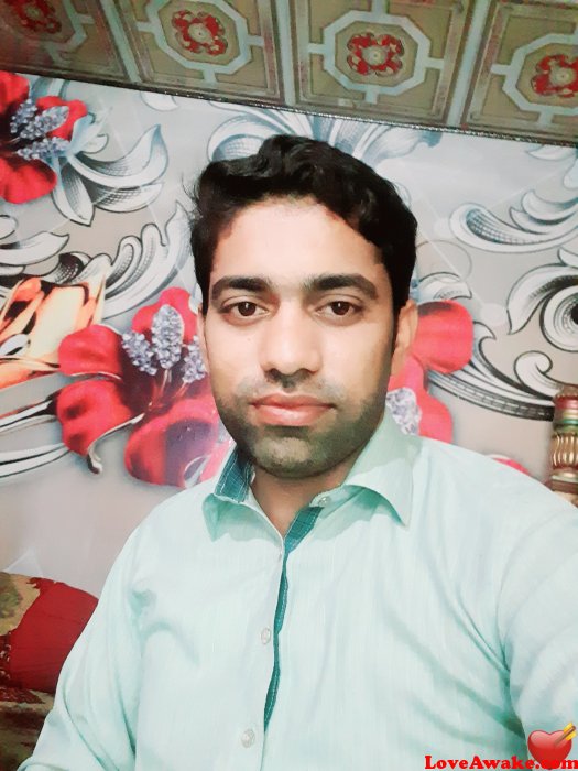 Tanvi1133 Pakistani Man from Lahore