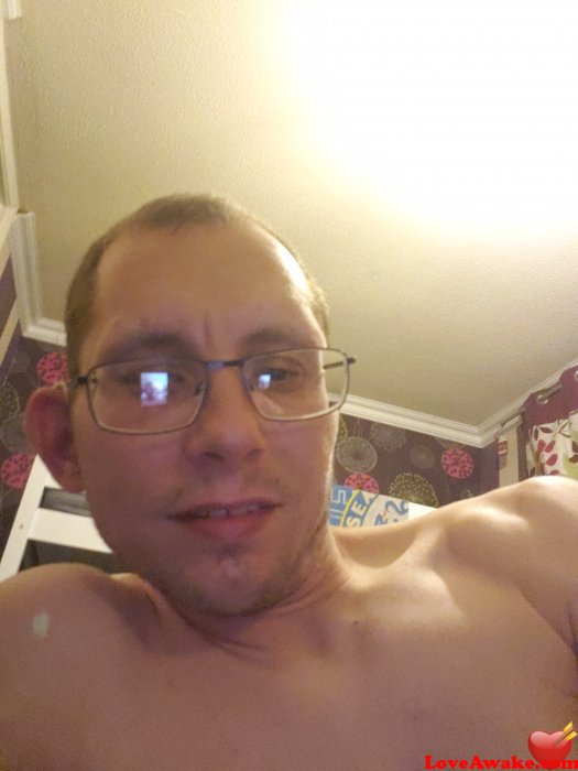 Simond86 UK Man from Witney