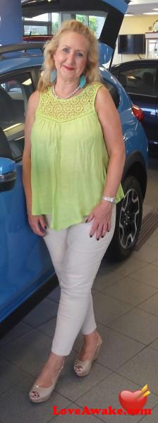 mreme56 American Woman from Santa Fe