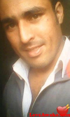 sak00n Pakistani Man from Karachi