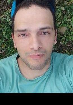 houcine24 Algerian Man from Constantine