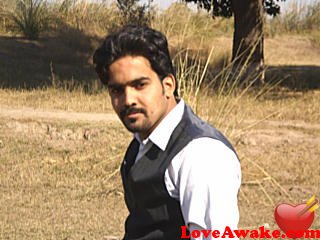 alone999 Pakistani Man from Okara
