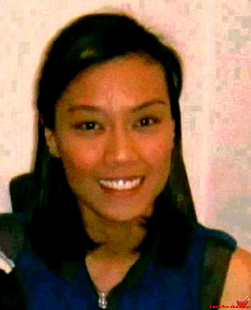 laplouffe Filipina Woman from Manila