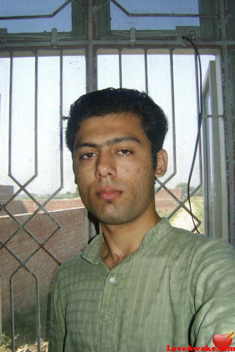 handsomeuz Pakistani Man from Sialkot