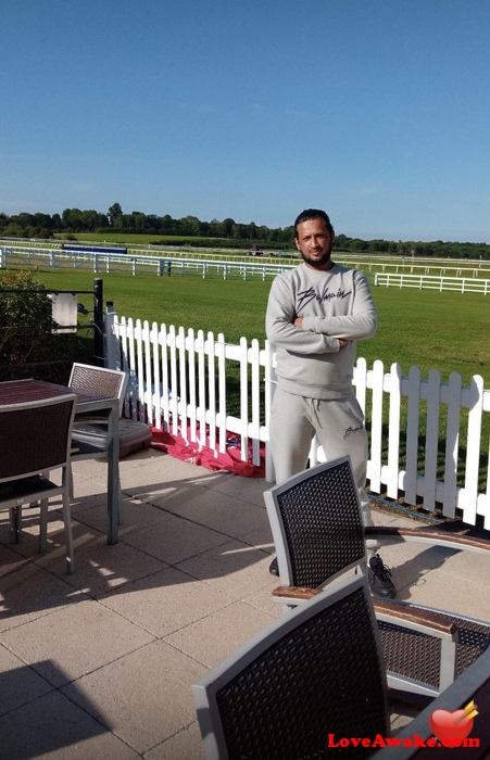 Eddie1017 UK Man from London