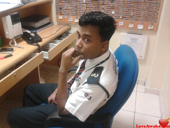 iamnothandsome UAE Man from Abu Dhabi