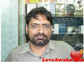 malnus Pakistani Man from Karachi