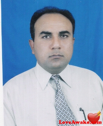 TARIKK Pakistani Man from Lahore
