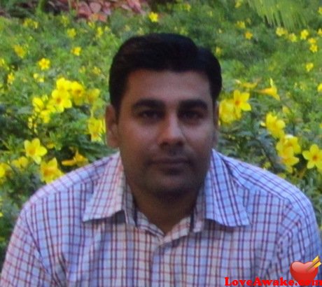 lovencounter Indian Man from Pune