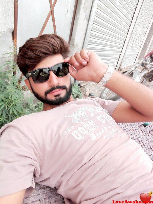 nafeelsardar Pakistani Man from Sialkot