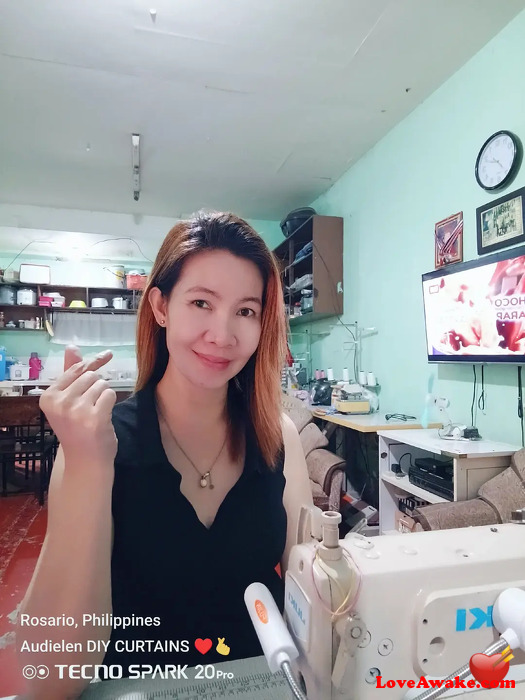 Chooseme1980 Filipina Woman from Cavite, Luzon