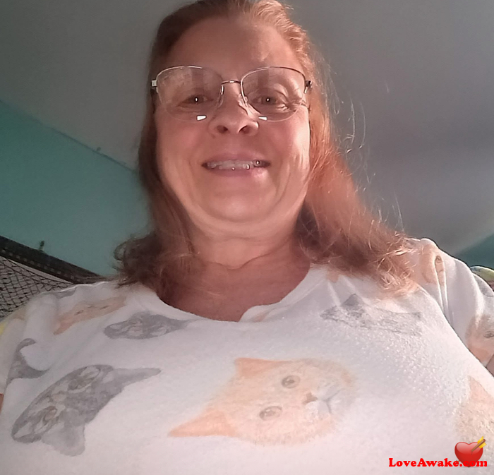 Kimaxvbaa American Woman from Winigan