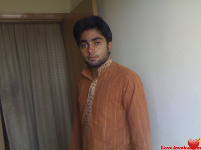 adiiii232 Pakistani Man from Lahore