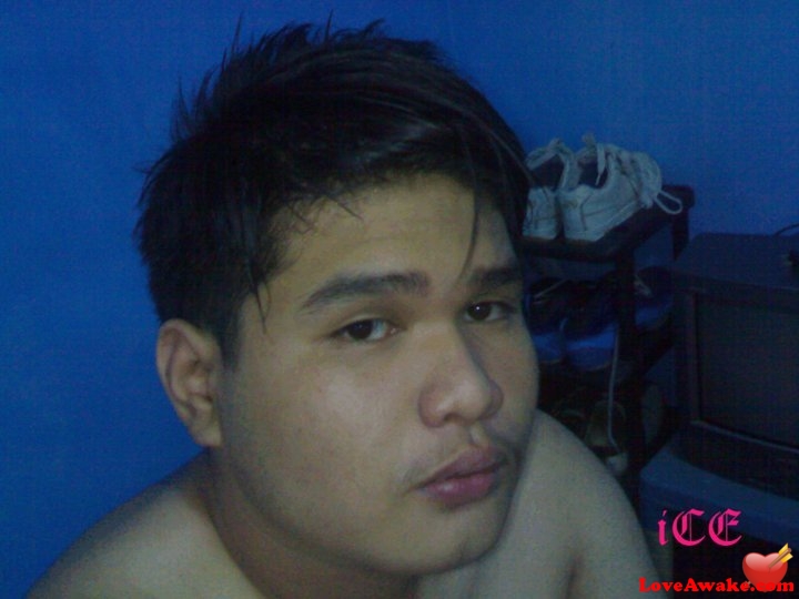 ice0013 Filipina Man from Calamba