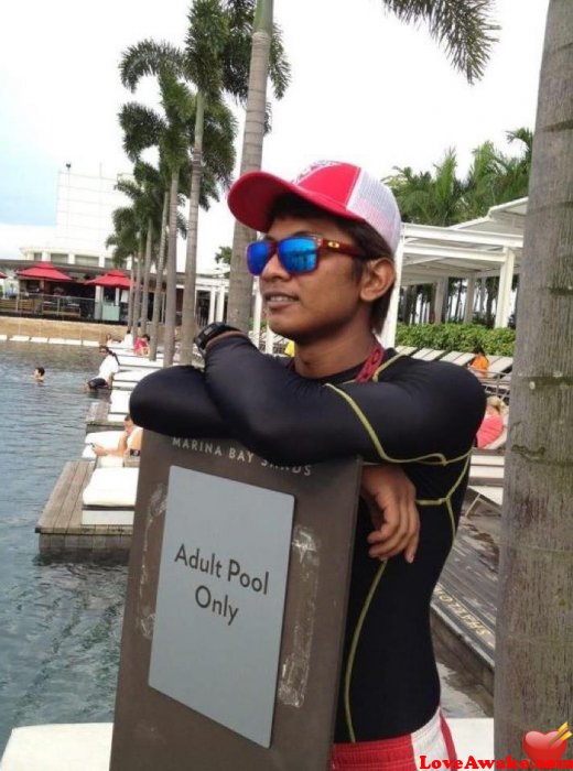 akulahajak Singapore Man from Singapore